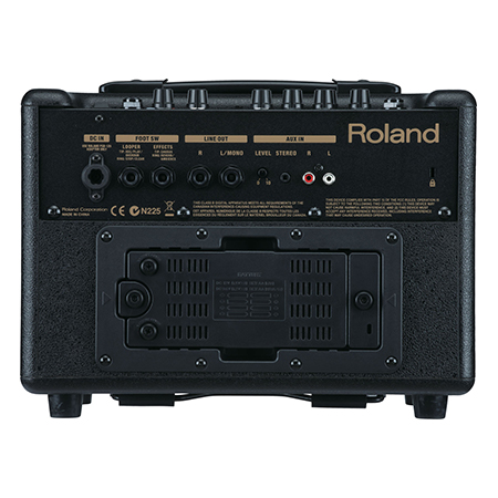 Spotlight Roland Ac 33 Acoustic Guitar Amplifier