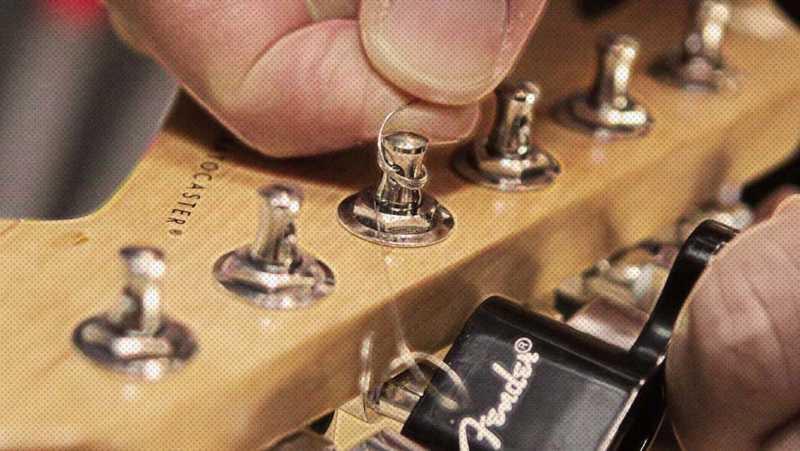 A Step-by-Step Guide to Changing Your Guitar Strings