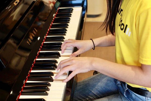 5 Common Challenges Beginners Face When Learning Piano